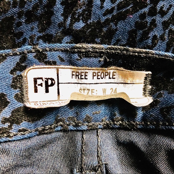 Free People jacquard flocked skinny jeans - Picture 2 of 7